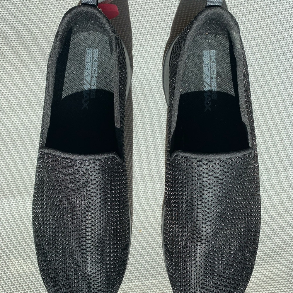 Skechers Black Slip-On Loafers for Versatile Comfort